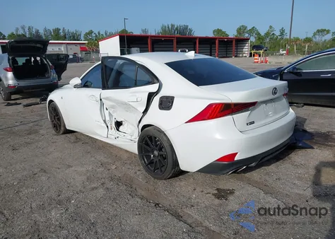 2018 Lexus Is 300 z USA, uszkodzony, nr VIN JTHBA1D29J5078352